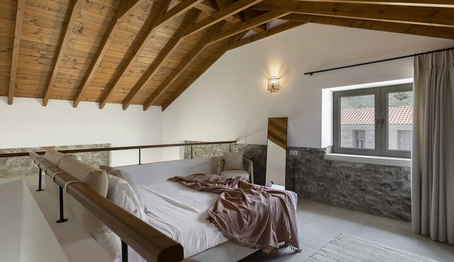 Lichnos Luxury Maisonette 1