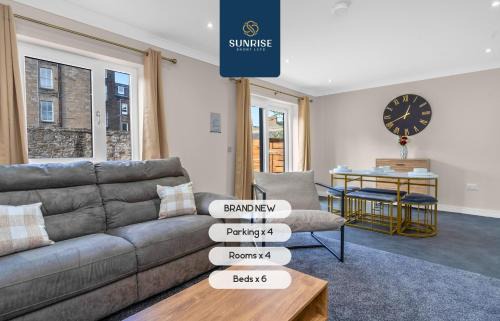 Lochee 2 - Stunning 4 Bed House with 6 Beds and 3 bathrooms, TVs in each room, Free Parking, Fully Equipped, Local Amenities, Easy Ring Road Access by SUNRISE LONG LETS and SERVICED ACCOMMODATION DUNDEE - Reduce mobile app pricing
