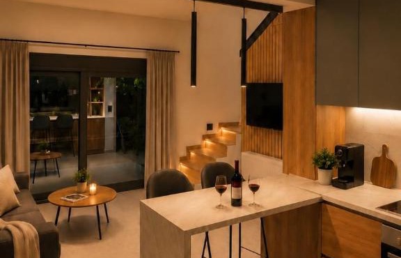 Loft 8 - Luxury Loft Apartment with Urban View