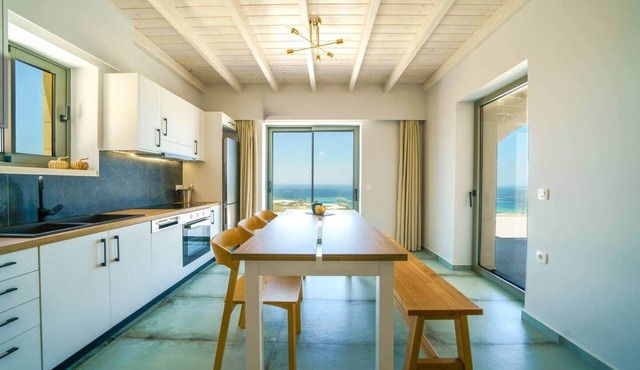 Luxury Villa Argo, private pool, Sea view, BBQ