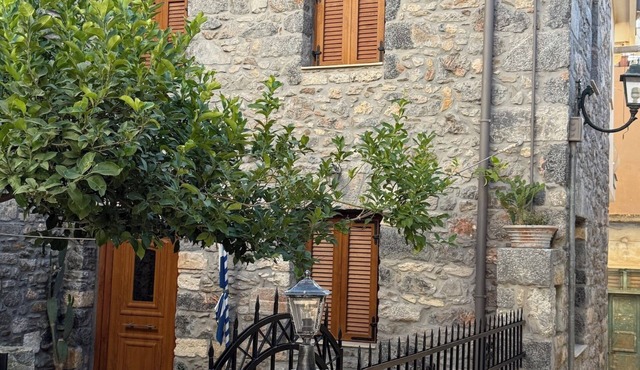 LUXURY CASTLE HOUSE VILLA GIANNAKOS