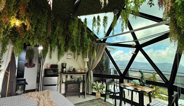 Luxury Jungle Dome with Projector, Fire Pit & Amazing Views