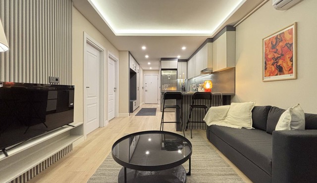 Luxury & Spacious 2BR Residence in Nişantaşı