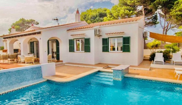 Maison avec piscine et jardin à Punta Prima