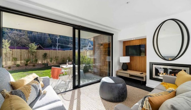 Mara Apartment at the base of Coronet Peak