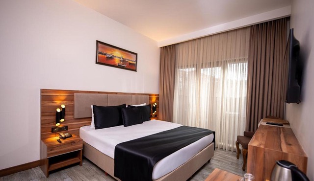 Mari Suites Hotel