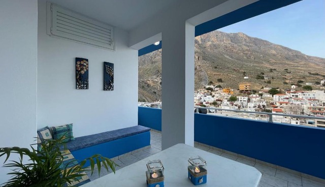 Mediterranean Dolphin Guest House