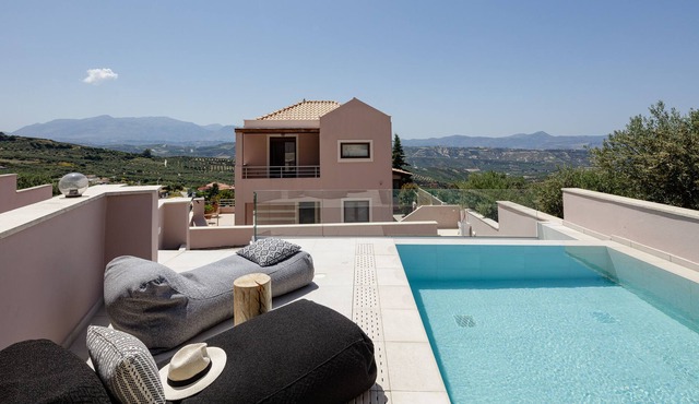 Melissa Villa, a Rejuvenating Retreat