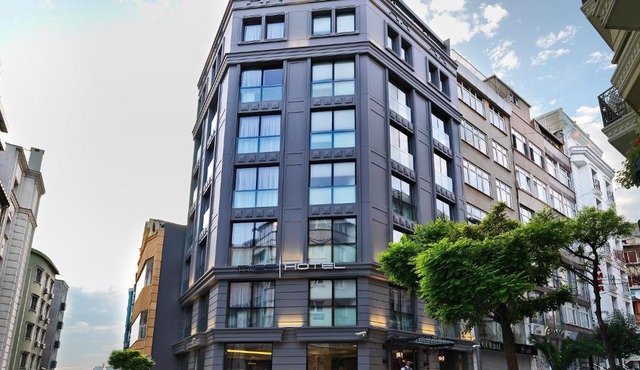 Misa Hotel