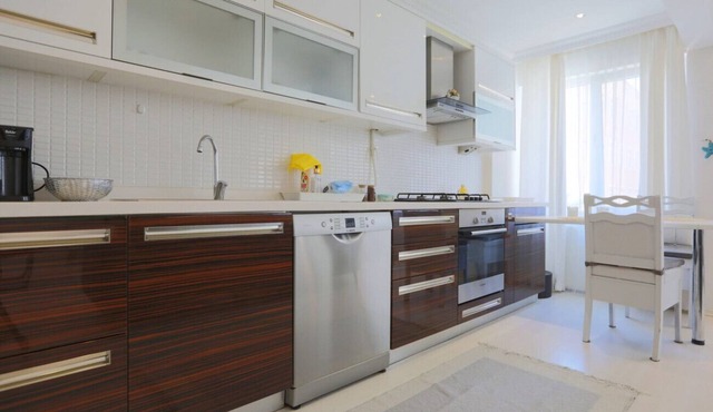 Modern Cozy Flat with Central Location in Sisli