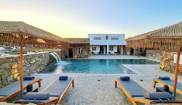 Mykonos Dot Art Homes - Premium Home Two