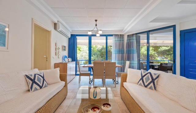 Neptune Suite Sounio