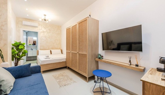 NooN Properties | 3 by PikHost