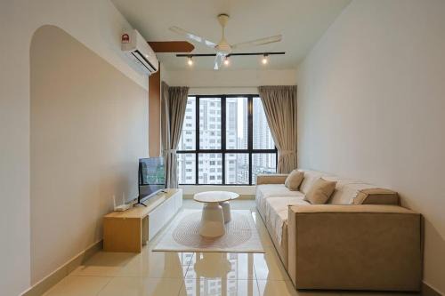One Maxim Sentul By LuxeStay