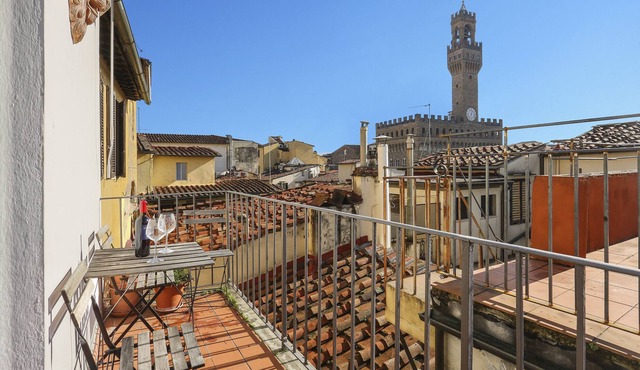 PALAZZO VECCHIO penthouse - hosted by Sweetstay