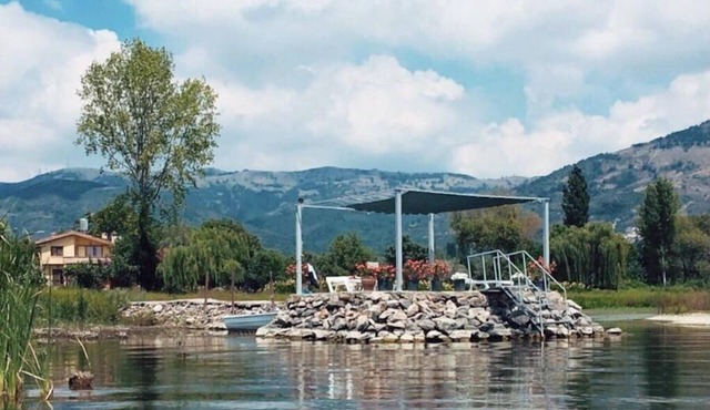 Perfect Home with Private Beach by Iznik Lake