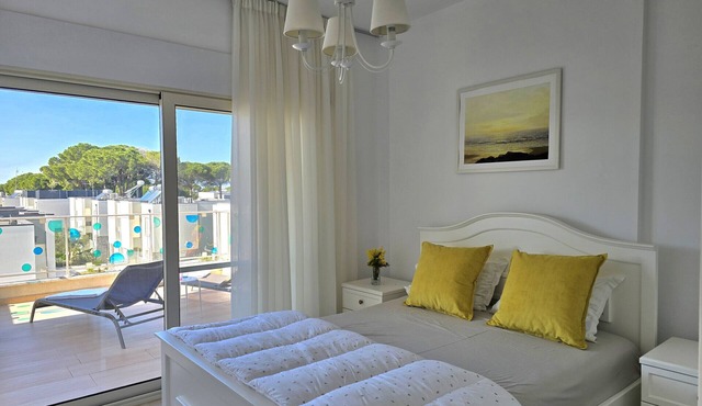 Perla Modern Penthouse 272