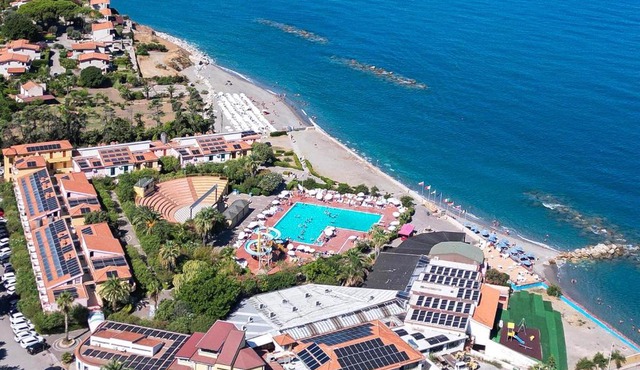 Pet Friendly Home In Piraino