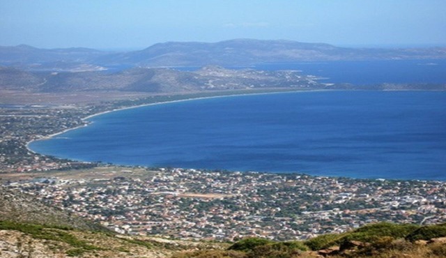 private garden house in marathon 1.3km from the sea, beach 40km from Athens center
