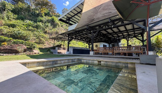 Private Pool-River Refuge near San Jose