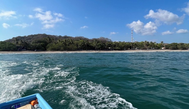 Quiet, Spacious 2bdr. Casa Steps to Beautiful Playa Garza