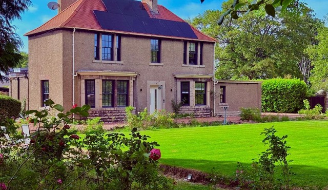 Red Roof House - Luxury Edinburgh Fringe Stay