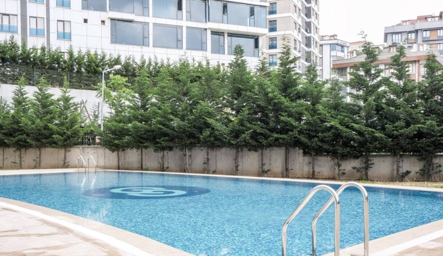 Residence w Pool 5 Min To Vialand Near Golden Horn