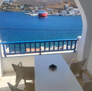 Romantza δωμάτιο 7