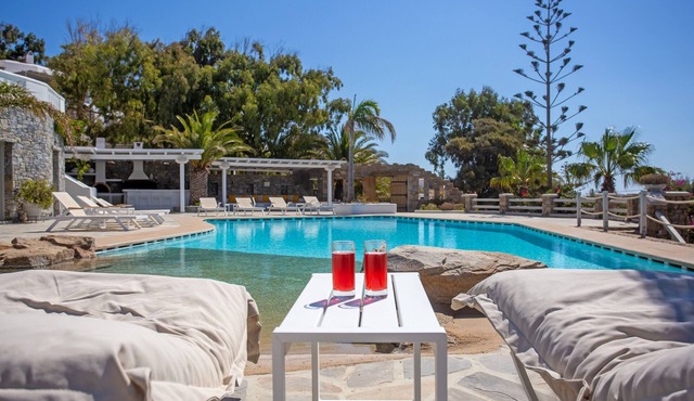 Scorpios Dream By Bestofmikonos Country House with Private Pool, Wi-Fi & Air Conditioning