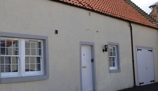 Seaglass Cottage-family friendly home in East Neuk