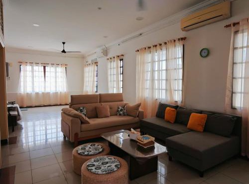 Sentul KL Private Cozy Bungalow Homestay - Free Parking & Wifi