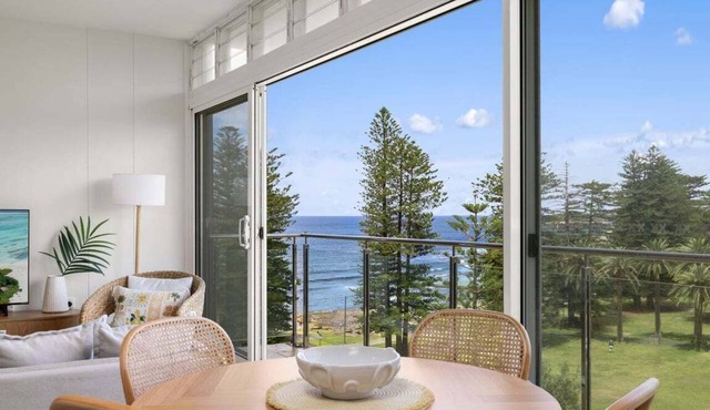Shelly Beach Park and Ocean Views