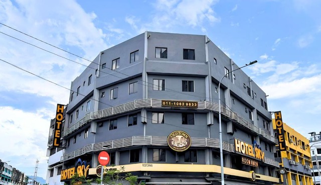 Sky Hotel Cheras Maluri