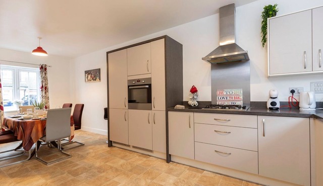 Spacious 5-Bedroom Family Home with Modern Amenities