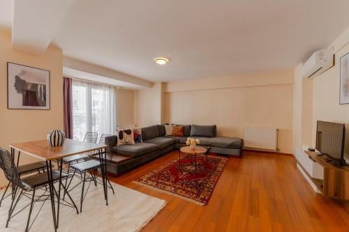 Spacious One Bedroom Apartment