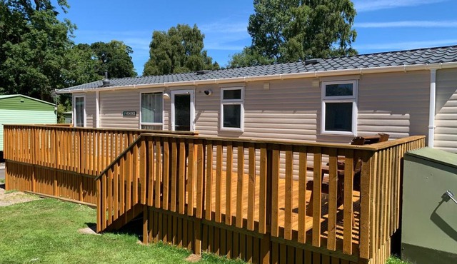 Static Caravan 2 Bedrooms - sleeps 4