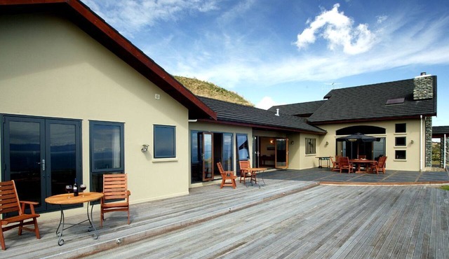 Stunning Accommodation Including a Scrumptious Breakfast in Nelson, New Zealand