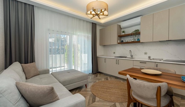 Stylish Coastal Stay Near Istanbul Airport