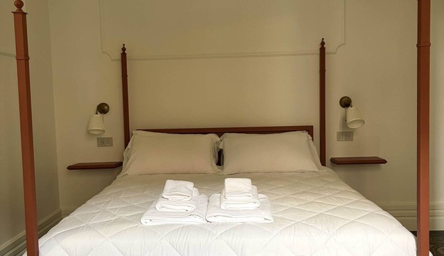 Suite Dimora 1 - 25 m² Room in a Historic Villa
