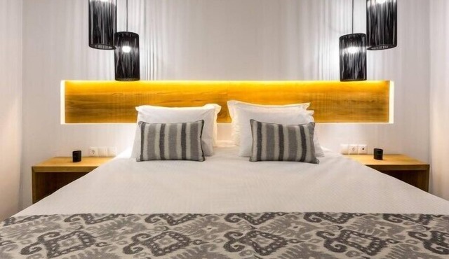 Suite with Private Pool and sea view