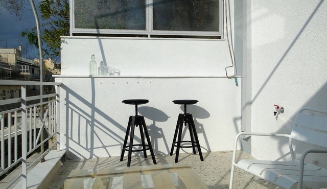 Sunny Downtown Loft Boutique