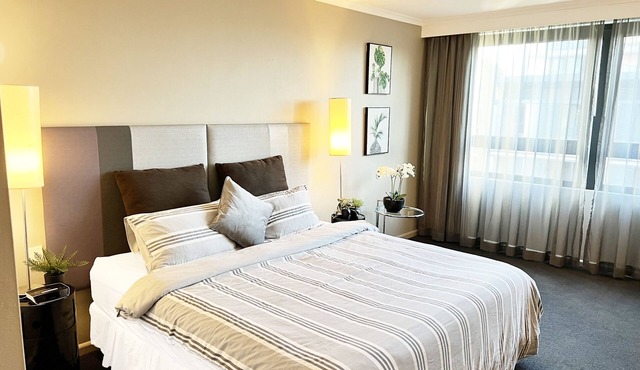 Superb studio in Parramatta CBD, 2m walk from station