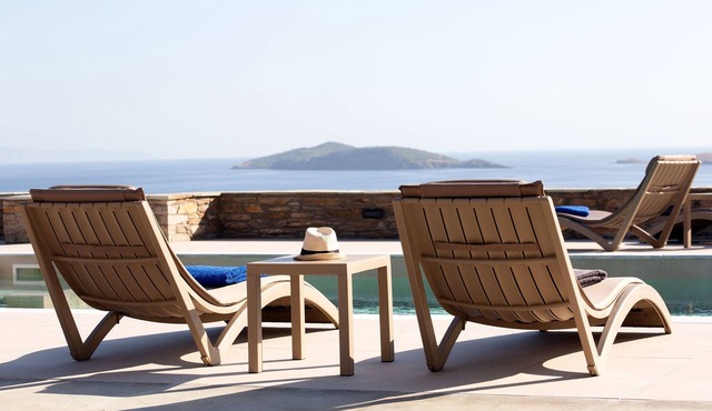 Superior suite 300m from Kipri Beach in Andros island!