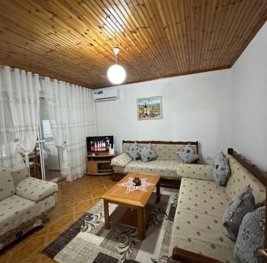 Sweet home Leskovik