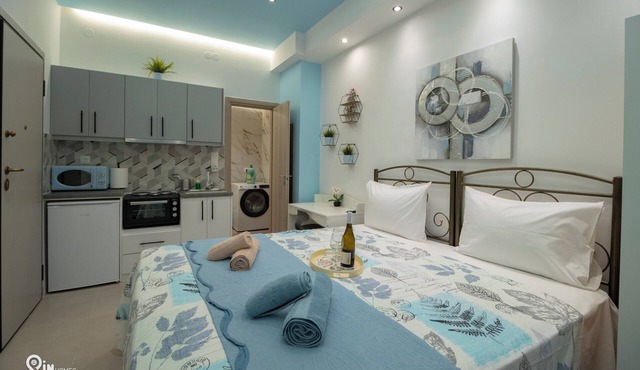 The Aqua - Stylish & Comfy Studio in Egaleo/Athens