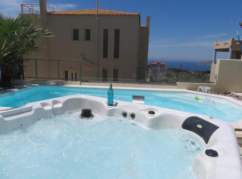 Thimari Sports & Spa with private pool and jacuzzi