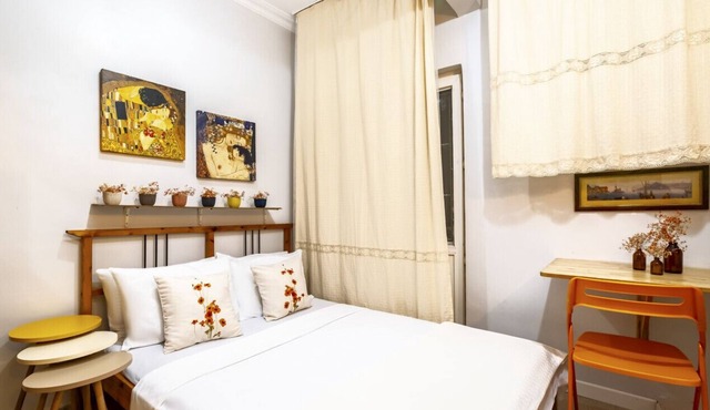 Unique Flat 8 min to Istikal Ave in Cihangir