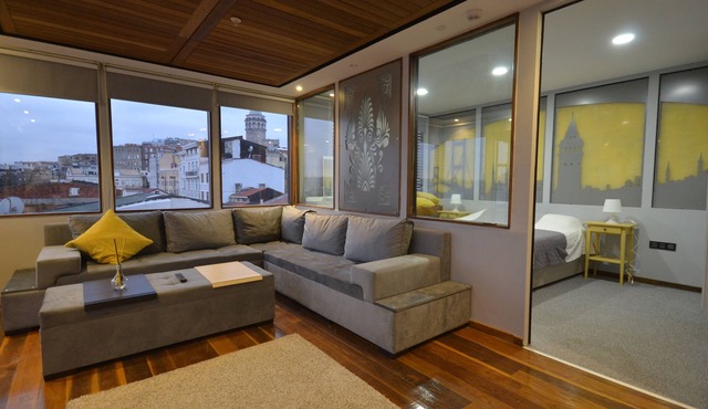 Unver Galata Apart
