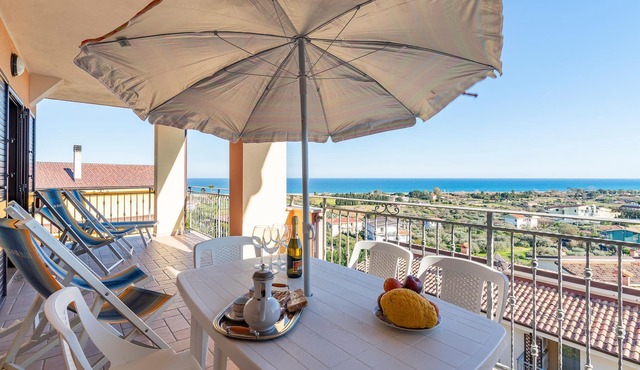 Vacation apartment in a villa in a residential area in Badolato, in the province of Catanzaro.
