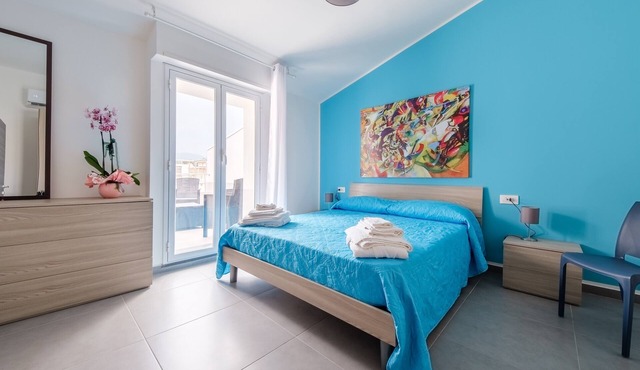 Vacation Home 'Alba's Home - Kandinsky' with Private Terrace, Wi-Fi & Air Conditioning